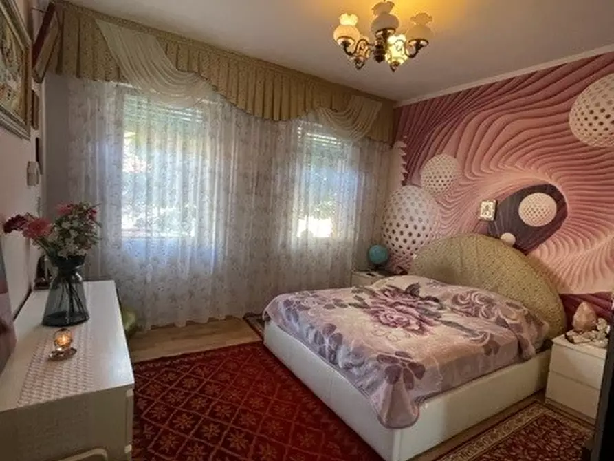 Immagine 10 di Casa bifamiliare in vendita  a Padova