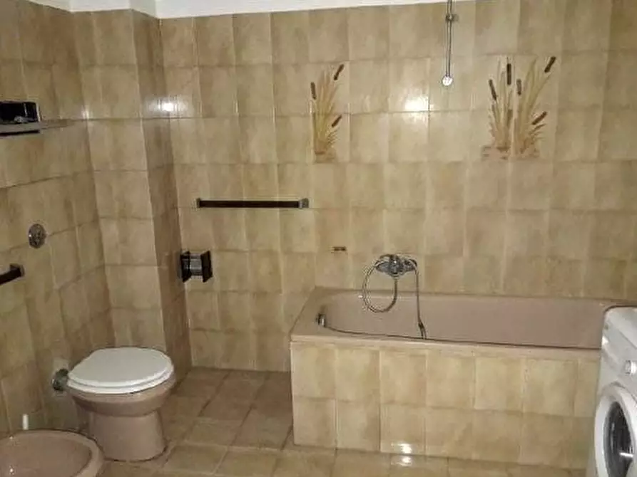 Immagine 26 di Palazzo in vendita  in Via Nuova a Fonzaso