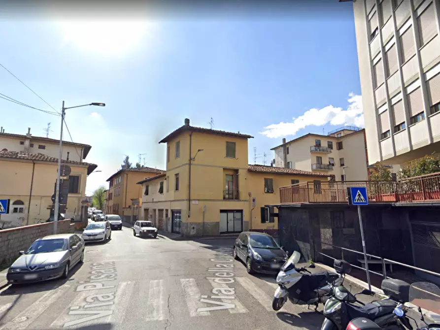 Immagine 4 di Negozio in affitto  in VIA FRAZZI a Scandicci