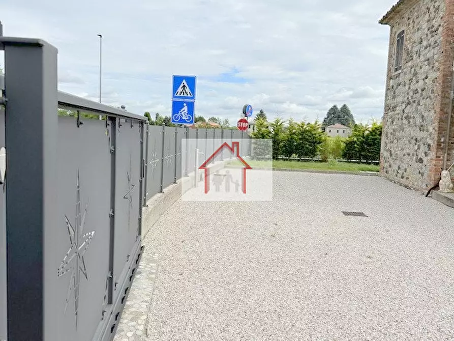 Immagine 13 di Casa indipendente in vendita  a Susegana