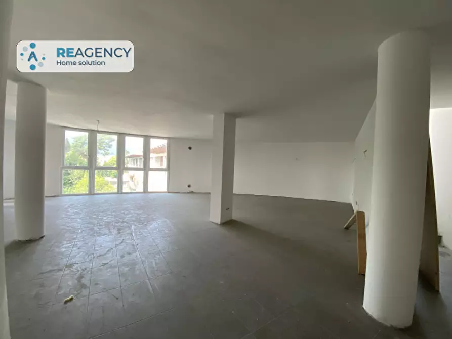 Immagine 4 di Attico in vendita  in VIA ANTONIO FOGAZZARO a Schio