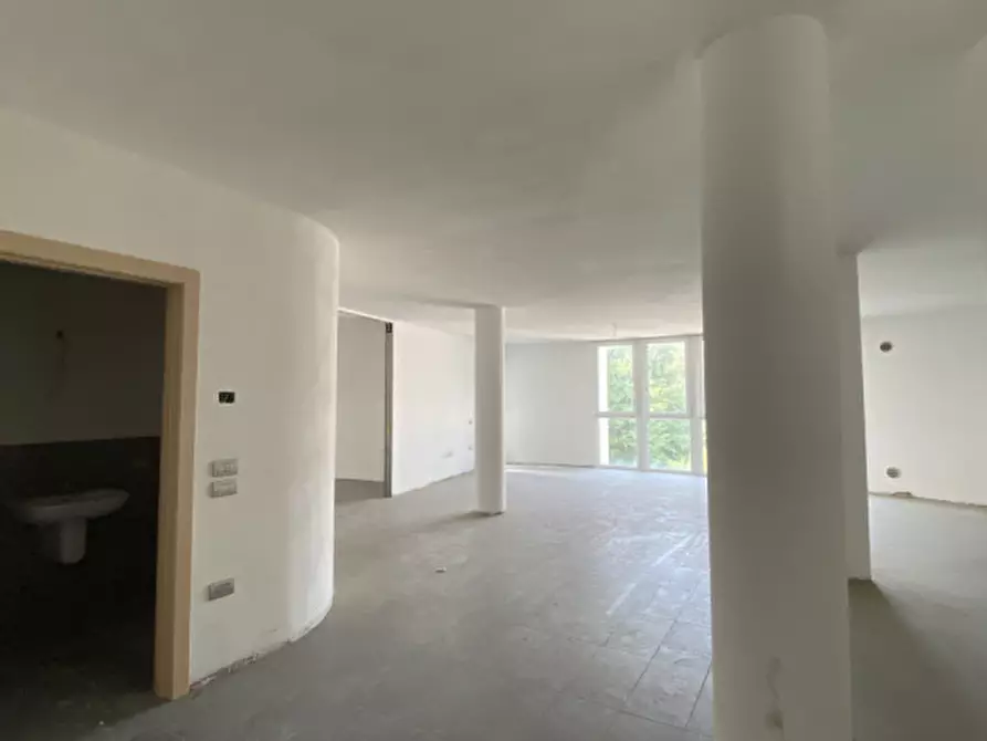 Immagine 5 di Attico in vendita  in VIA ANTONIO FOGAZZARO a Schio