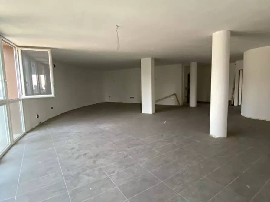 Immagine 10 di Attico in vendita  in VIA ANTONIO FOGAZZARO a Schio