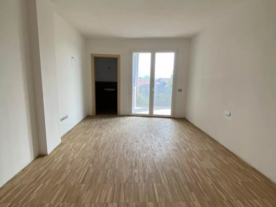 Immagine 15 di Attico in vendita  in VIA ANTONIO FOGAZZARO a Schio