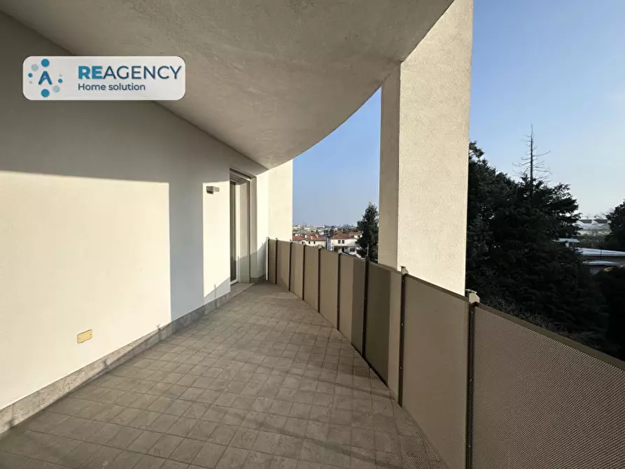 Immagine 25 di Attico in vendita  in VIA ANTONIO FOGAZZARO a Schio