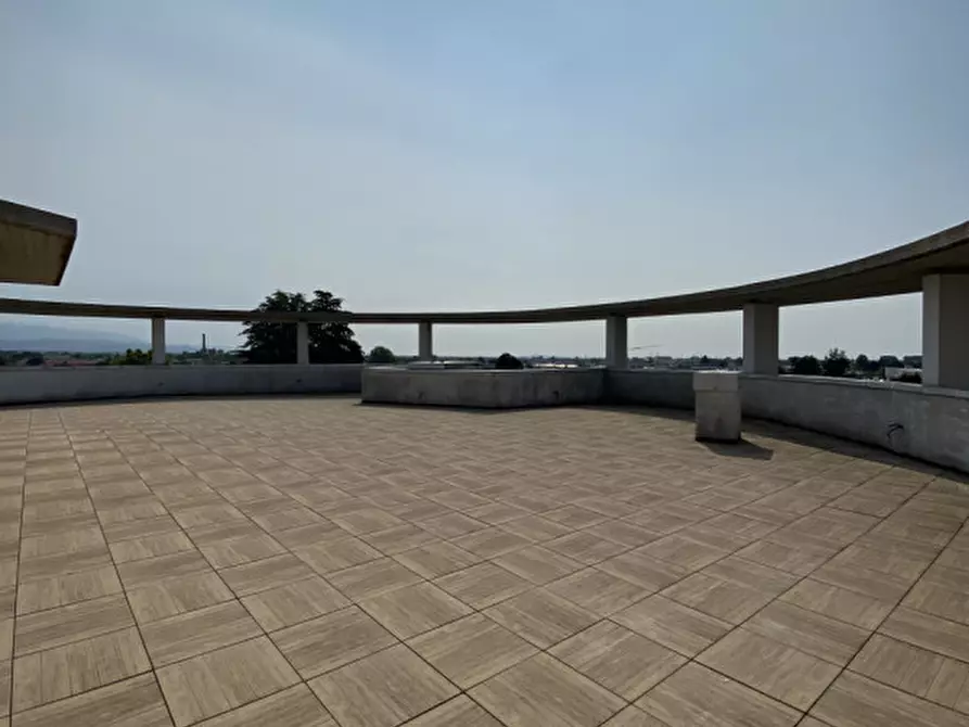 Immagine 27 di Attico in vendita  in VIA ANTONIO FOGAZZARO a Schio