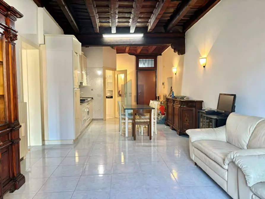 Immagine 1 di Appartamento in vendita  in VIA RUA SOVERA a Brescia