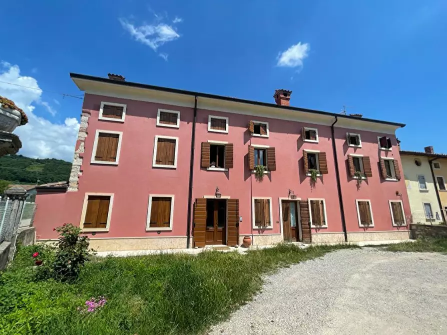 Immagine 1 di Appartamento in vendita  in Via Delle Fontane, 26 a Tregnago