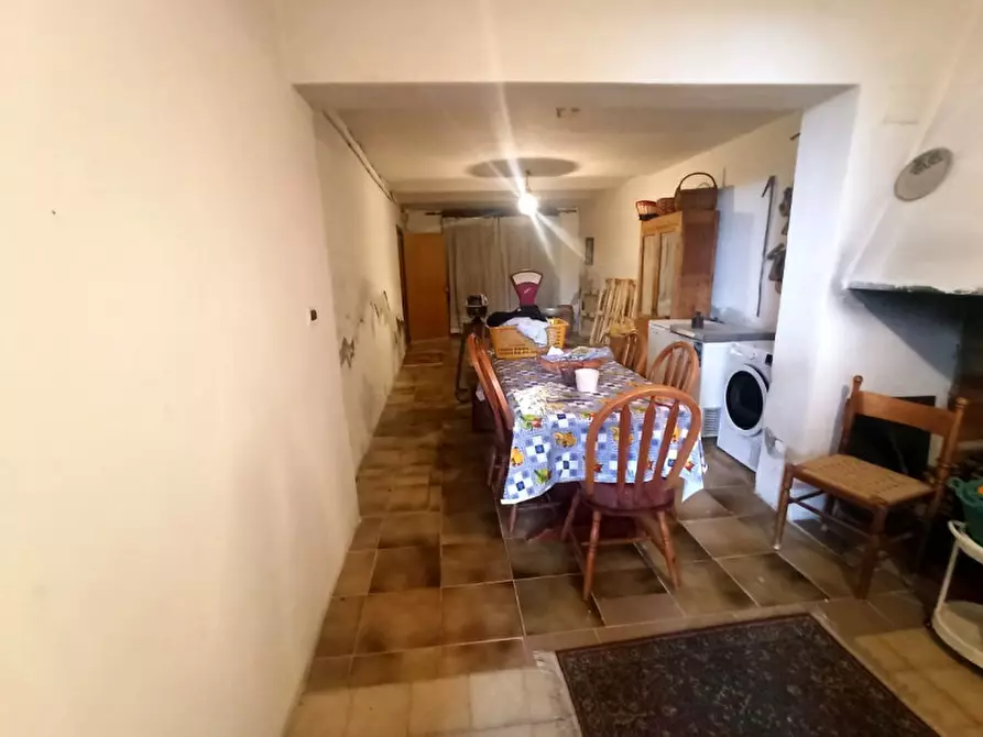 Immagine 3 di Casa bifamiliare in vendita  a Castiglione Del Lago