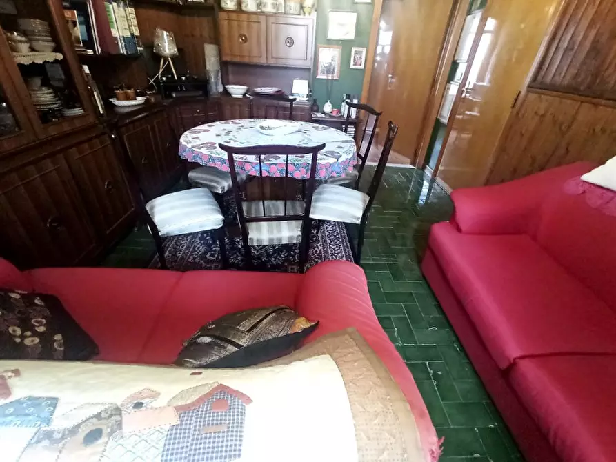 Immagine 9 di Casa bifamiliare in vendita  a Castiglione Del Lago