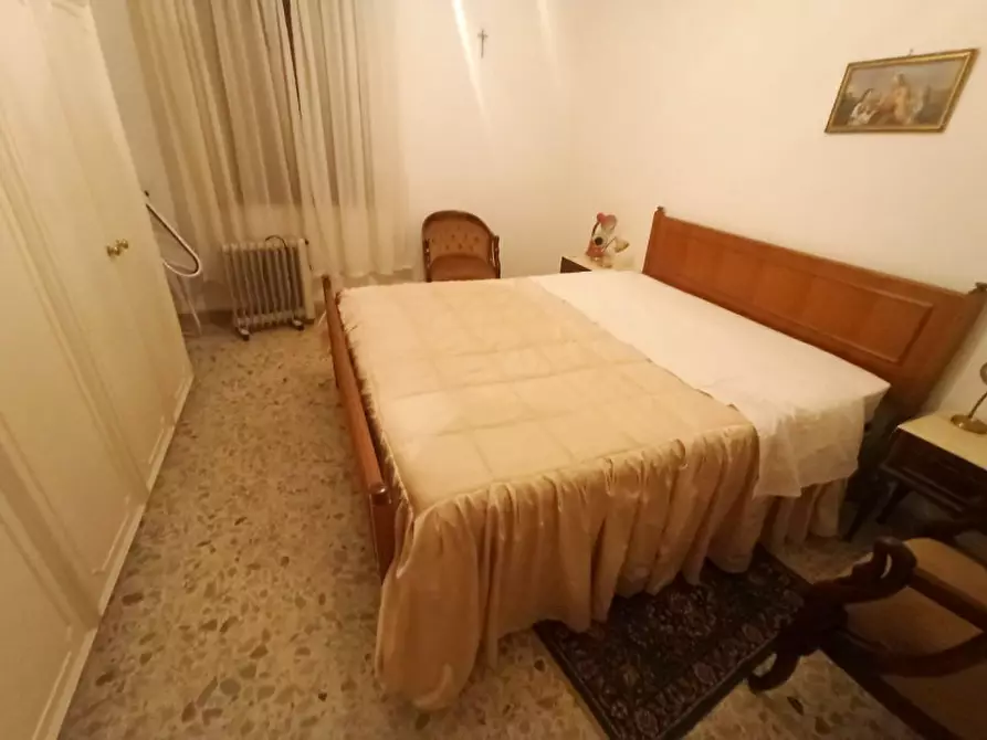 Immagine 12 di Casa bifamiliare in vendita  a Castiglione Del Lago