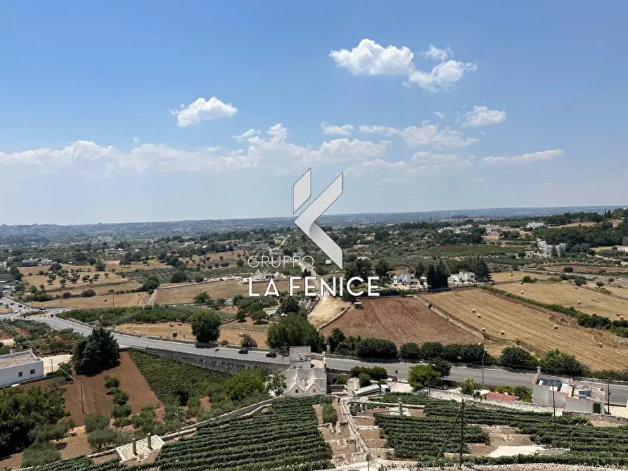 Immagine 2 di Casa indipendente in vendita  in via Aprile a Locorotondo