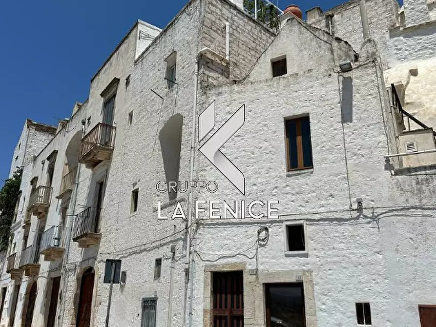 Immagine 13 di Casa indipendente in vendita  in via Aprile a Locorotondo