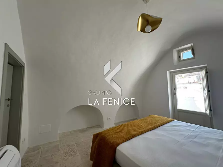 Immagine 25 di Casa indipendente in vendita  in via Aprile a Locorotondo