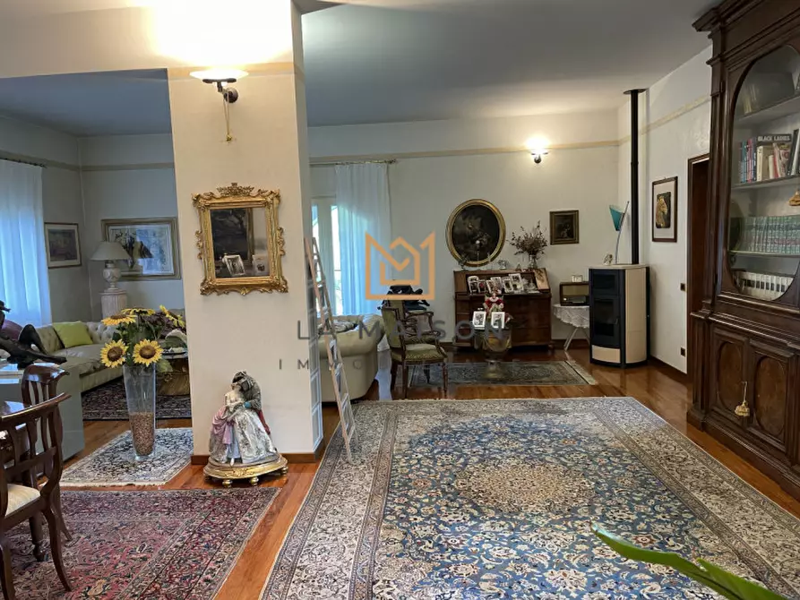 Immagine 13 di Villa in vendita  in via general giardino a Pieve Del Grappa