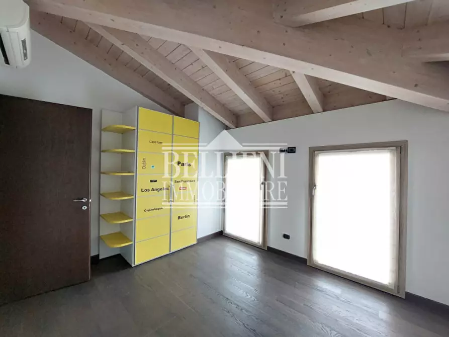 Immagine 11 di Attico in affitto  in Via Guglielmo Marconi a Altavilla Vicentina