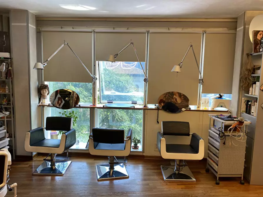 Immagine 10 di Ufficio in vendita  in piazza ferretto a Venezia