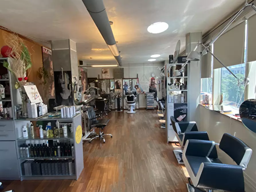 Immagine 13 di Ufficio in vendita  in piazza ferretto a Venezia