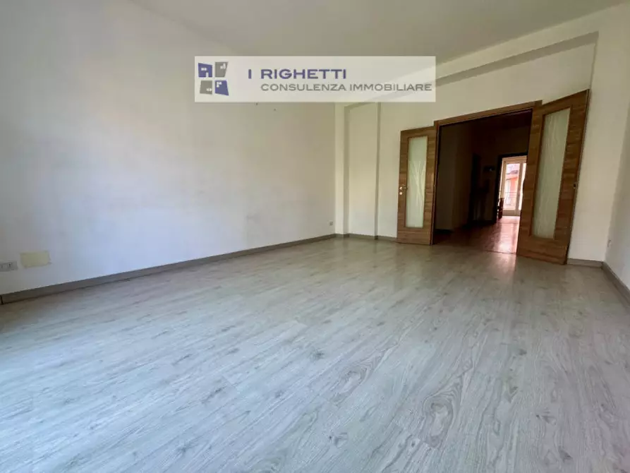 Immagine 2 di Appartamento in vendita  in Via della Valverde a Verona