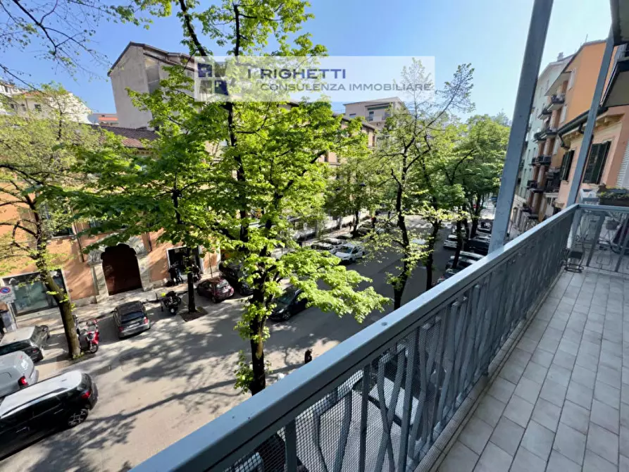 Immagine 10 di Appartamento in vendita  in Via della Valverde a Verona