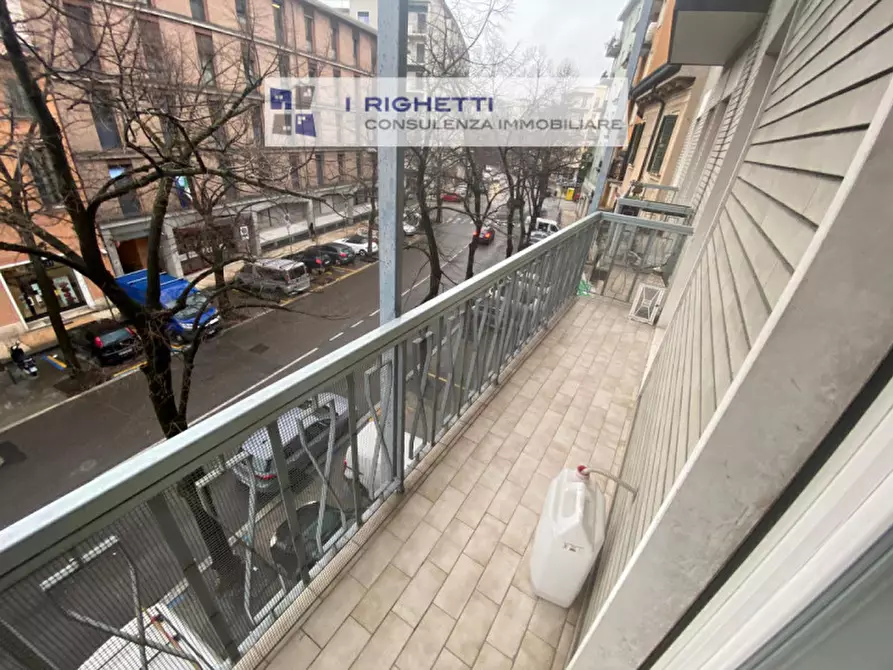 Immagine 12 di Appartamento in vendita  in Via della Valverde a Verona