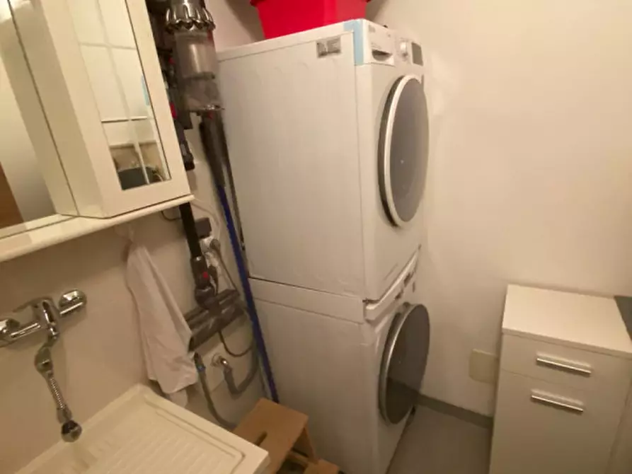 Immagine 16 di Appartamento in vendita  in Via della Valverde a Verona