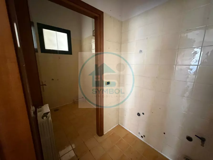 Immagine 4 di Negozio in affitto  in via liguria a Martellago