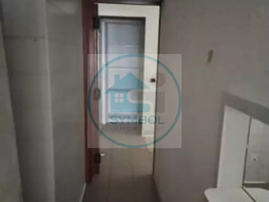 Immagine 15 di Negozio in affitto  in via liguria a Martellago