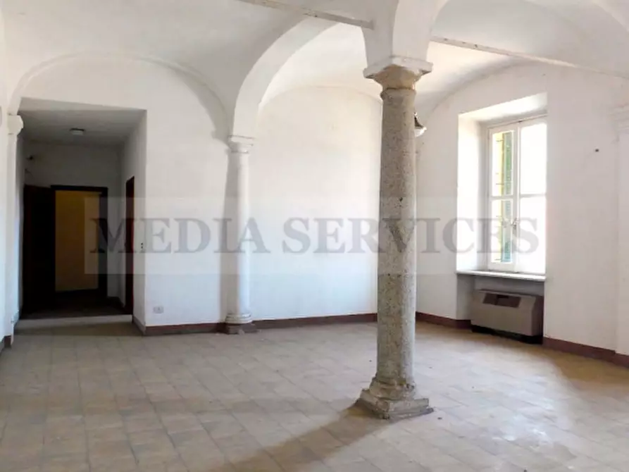 Immagine 31 di Palazzo in vendita  in via Castello n° 35 a Cergnago