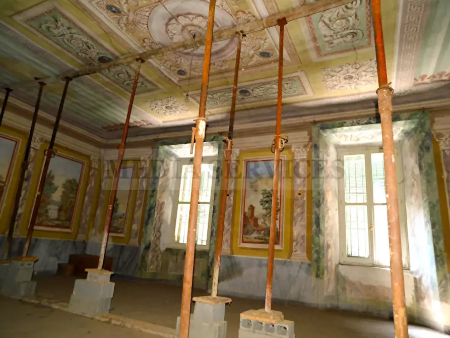 Immagine 32 di Palazzo in vendita  in via Castello n° 35 a Cergnago