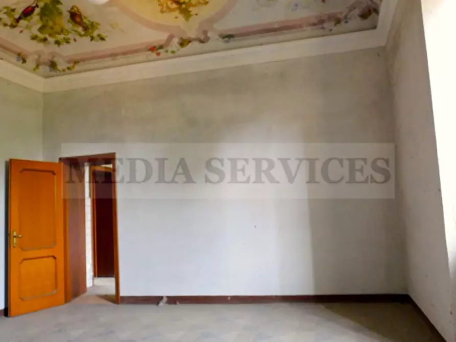 Immagine 36 di Palazzo in vendita  in via Castello n° 35 a Cergnago