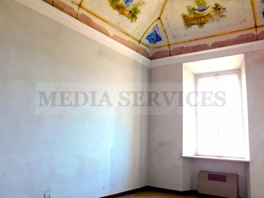 Immagine 40 di Palazzo in vendita  in via Castello n° 35 a Cergnago