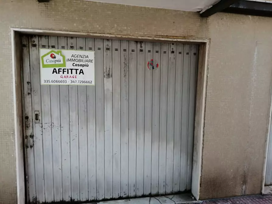 Immagine 1 di Garage in affitto  in VIA ROMA a Venezia