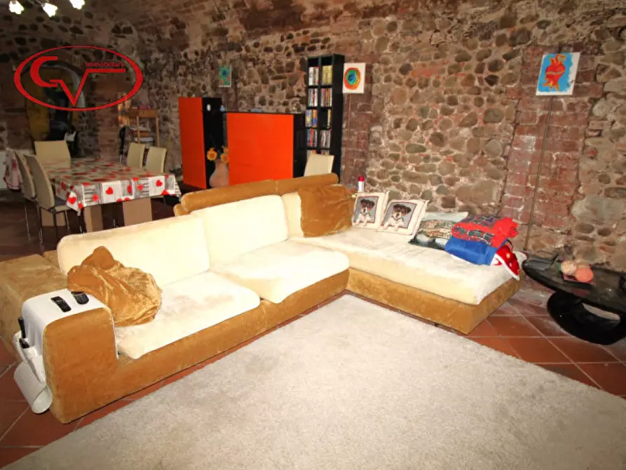 Immagine 13 di Villetta a schiera in vendita  in Restone a Figline E Incisa Valdarno