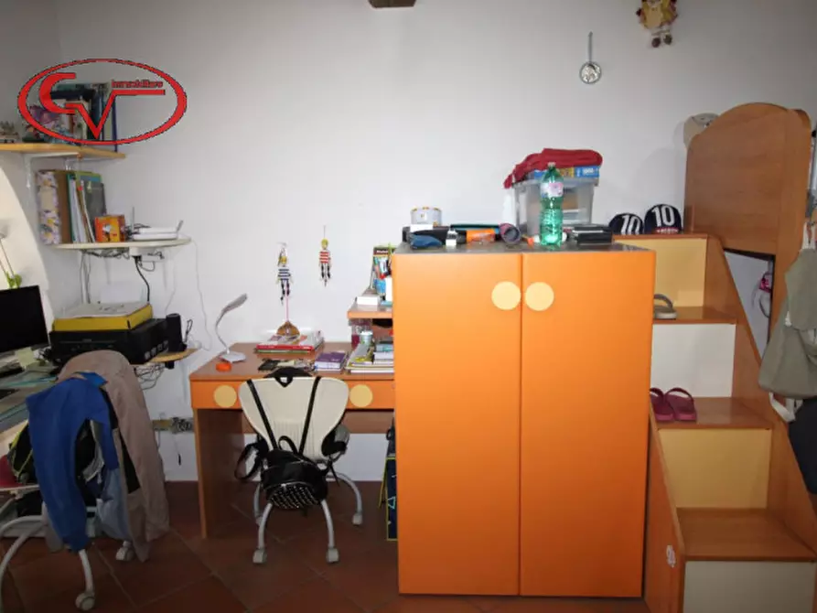 Immagine 16 di Villetta a schiera in vendita  in Restone a Figline E Incisa Valdarno