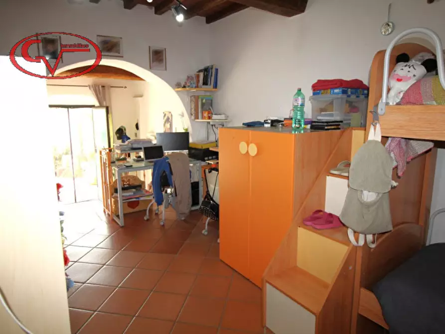 Immagine 17 di Villetta a schiera in vendita  in Restone a Figline E Incisa Valdarno