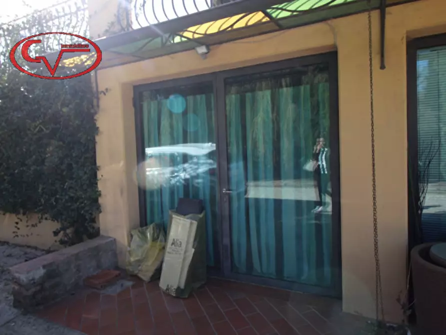 Immagine 27 di Villetta a schiera in vendita  in Restone a Figline E Incisa Valdarno