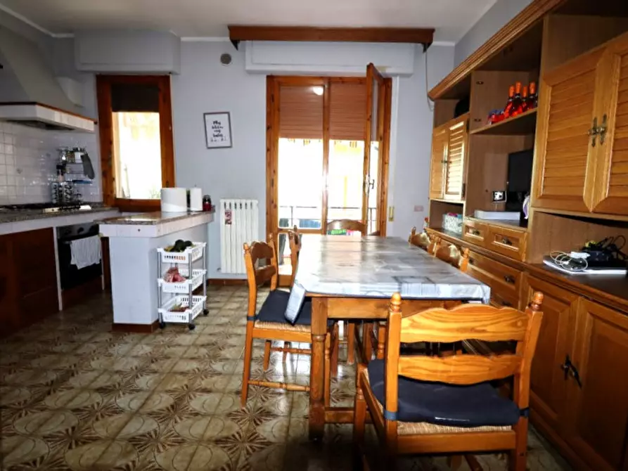 Immagine 3 di Appartamento in vendita  in levane a Montevarchi