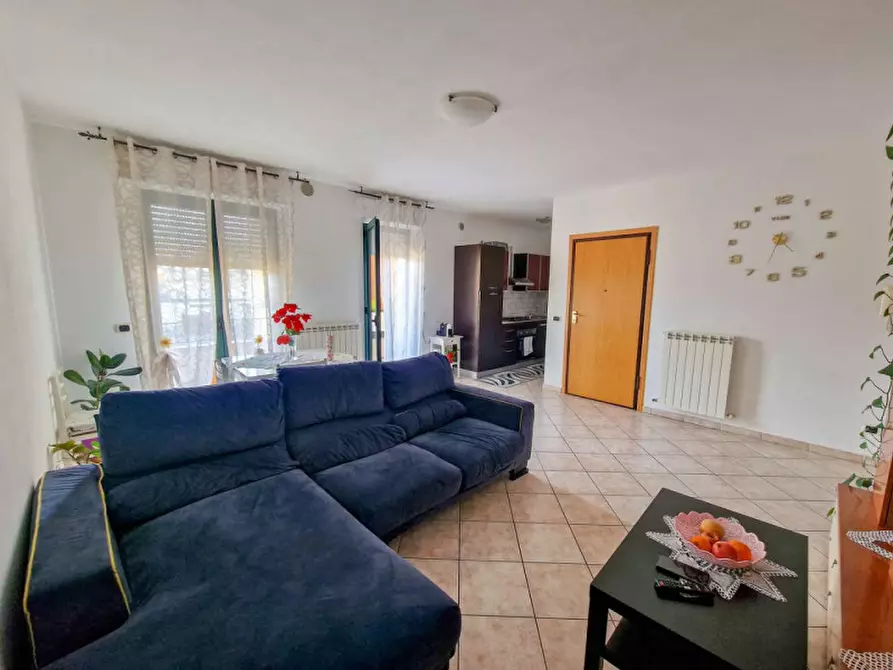 Immagine 1 di Appartamento in vendita  in via Montale a Sassocorvaro Auditore