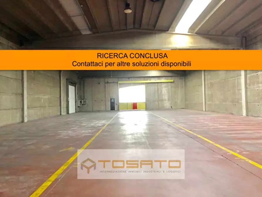 Immagine 1 di Capannone industriale in affitto  a Verona