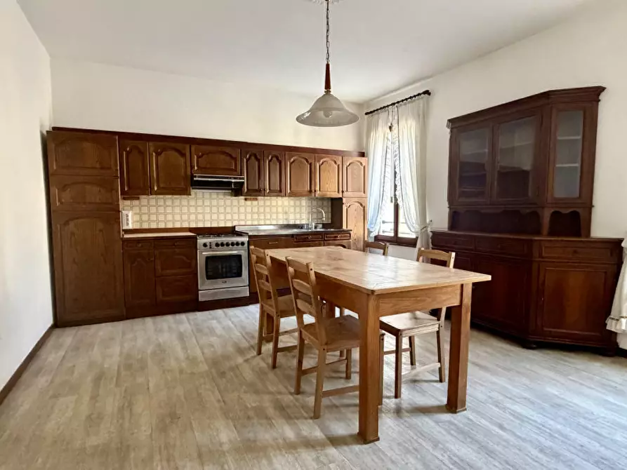 Immagine 2 di Appartamento in affitto  in via Roma a Castelfranco Veneto