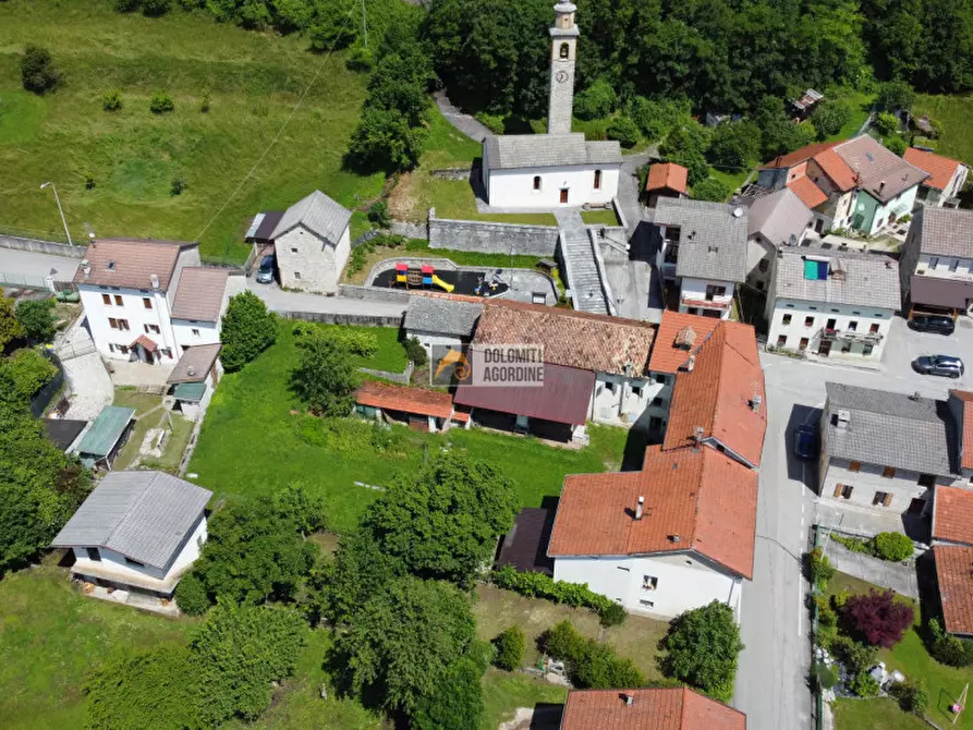 Immagine 6 di Rustico / casale in vendita  in Località Cugnan a Ponte Nelle Alpi