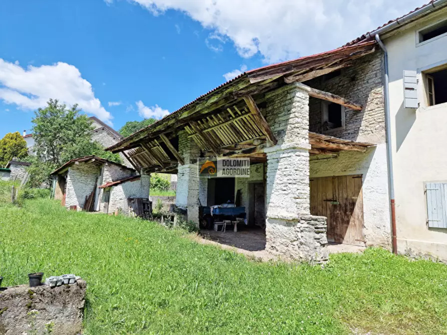 Immagine 8 di Rustico / casale in vendita  in Località Cugnan a Ponte Nelle Alpi