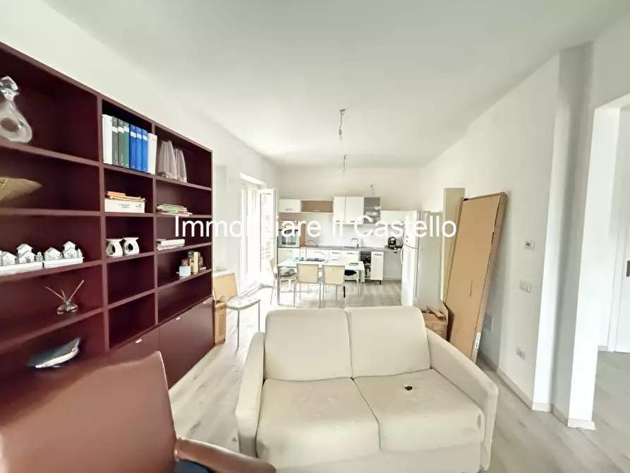 Immagine 4 di Villa in vendita  a Castiglione Del Lago