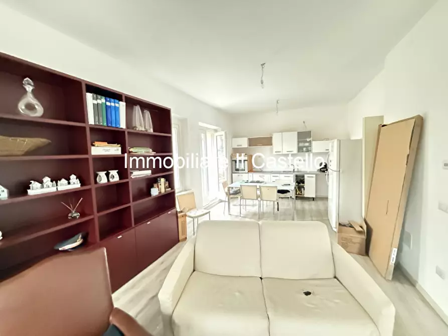 Immagine 6 di Villa in vendita  a Castiglione Del Lago