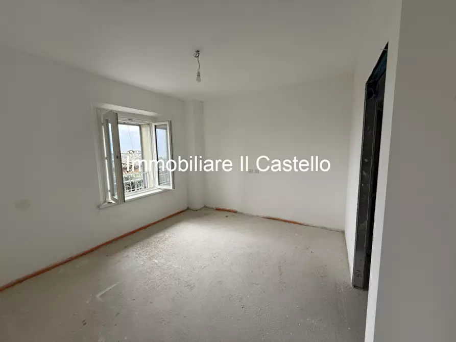 Immagine 11 di Villa in vendita  a Castiglione Del Lago
