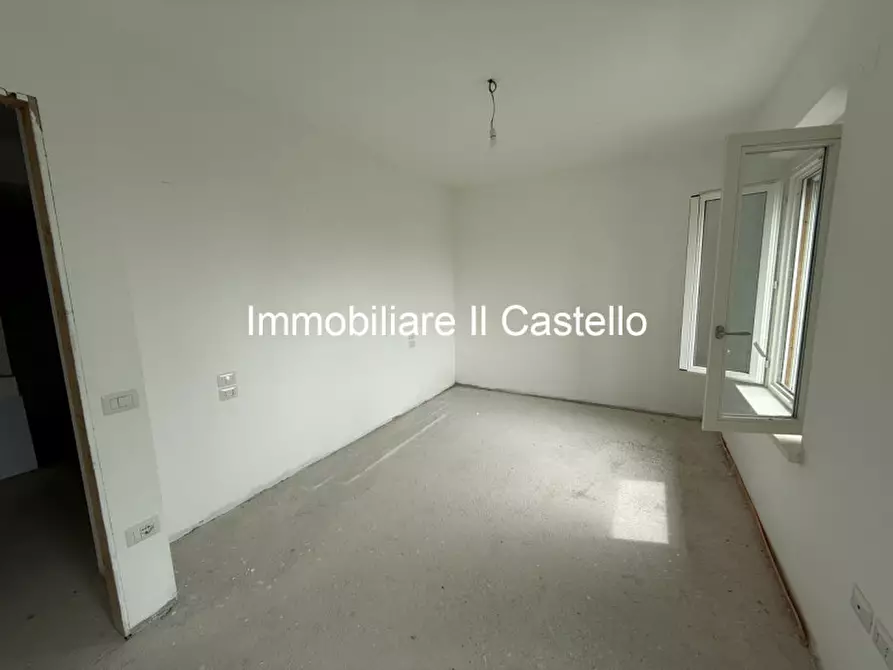 Immagine 12 di Villa in vendita  a Castiglione Del Lago