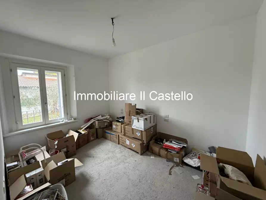 Immagine 14 di Villa in vendita  a Castiglione Del Lago