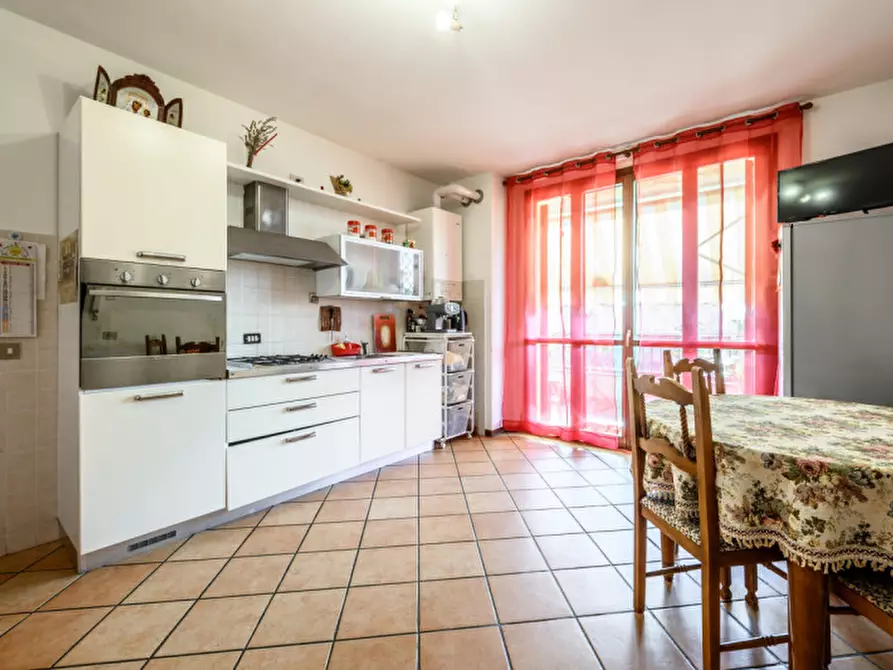 Immagine 1 di Appartamento in vendita  in Via Guido Picelli 3 a Fontevivo