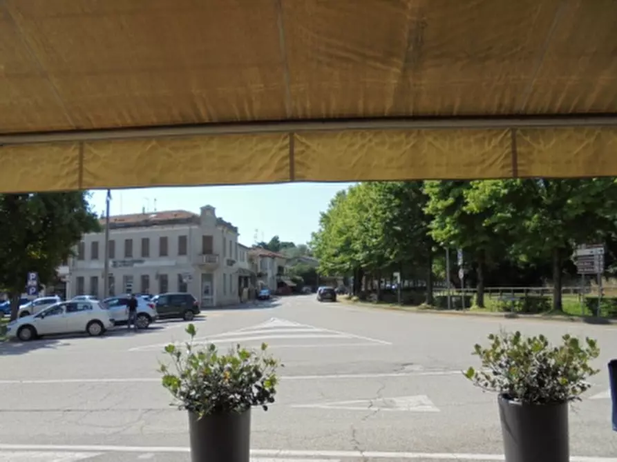 Immagine 6 di Magazzino in vendita  a Fratta Polesine